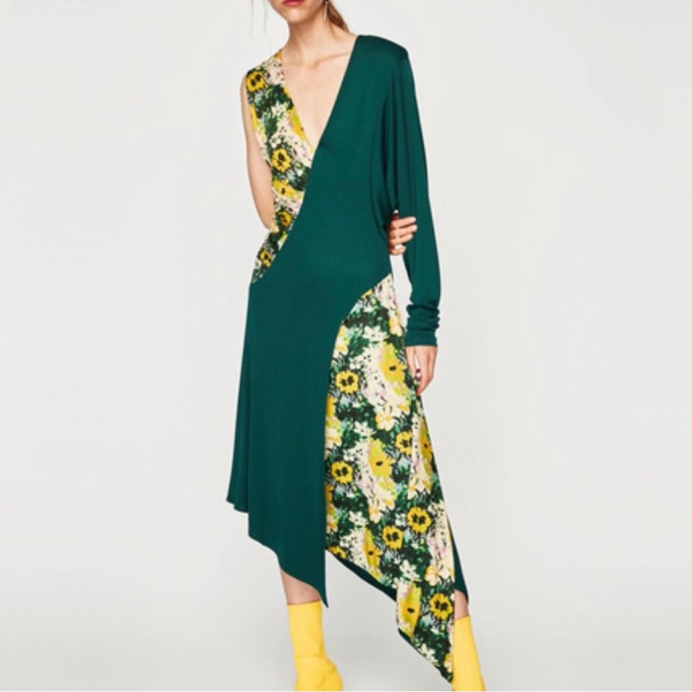 NWT Zara Asymmetrical Dress Green Yellow Floral Med/Large. Super flattering